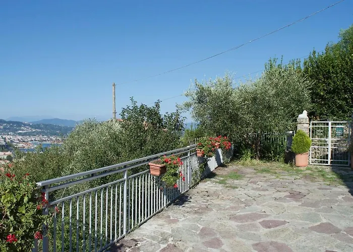 Charme And Comfort Near Cinque Terre By Wonderful Italy Apartmán